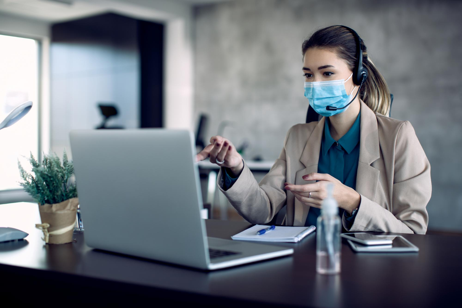 How Healthcare and IT Professionals Can Secure a Skilled Work Visa for UK Faster