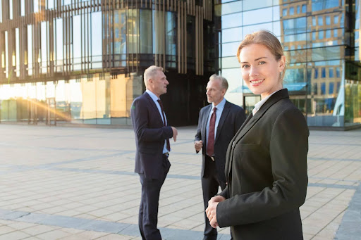 A Guide to Choosing the Best UK-Trained Legal Team in Dubai